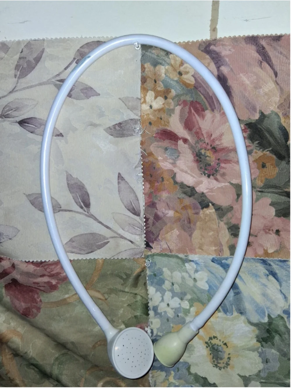 Unbranded white plastic